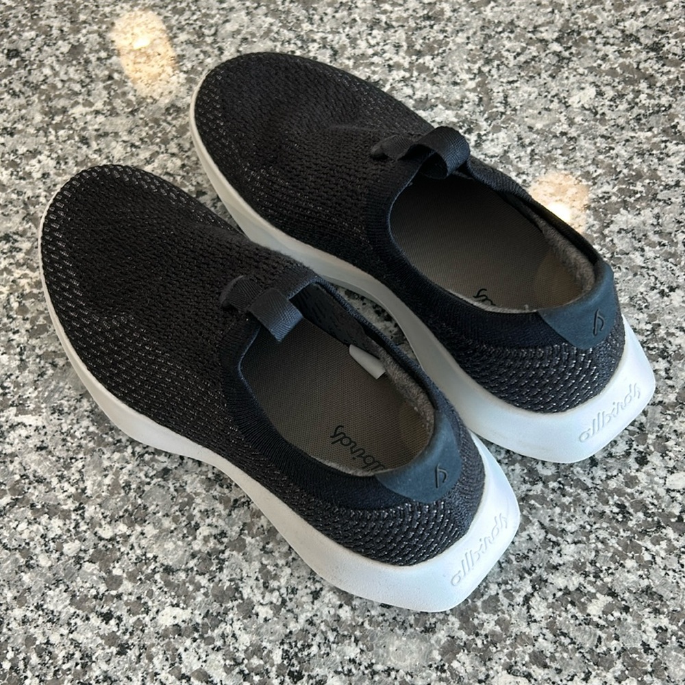 Allbirds Sneakers - Black Slip-On - Women’s Size 8.5
